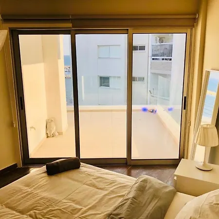 Blue View 403 Apartment *